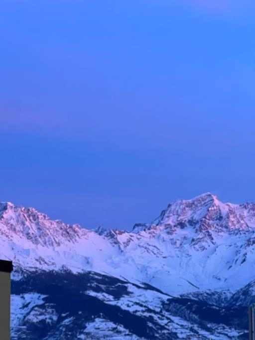 La Finestra Sulla Montagna - The Window On The Mountain Apartment Pila  Exterior foto